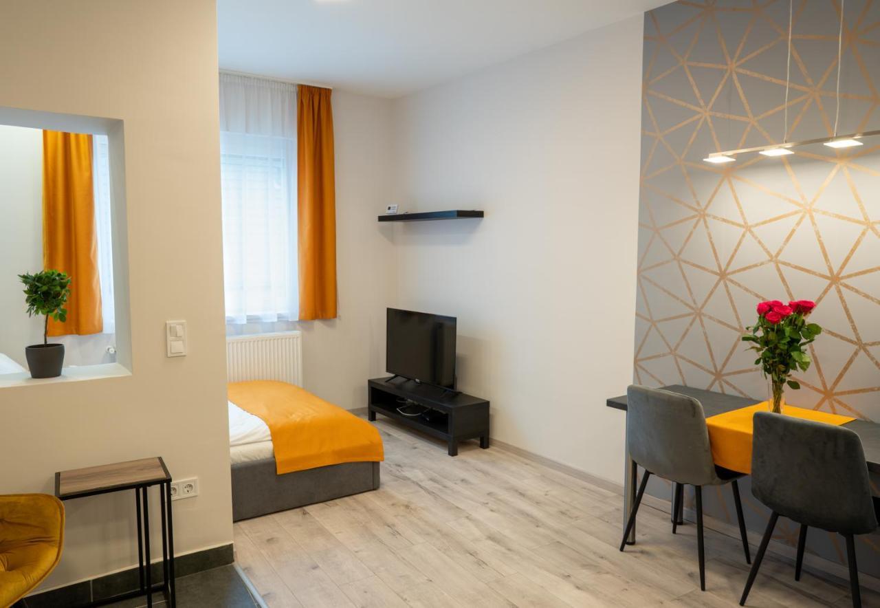 Var Apartman Eger Exterior foto